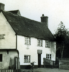 The White Hart about 1920 [Z1306/5/8/1]